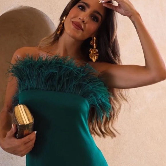 ZARA FEATHER SATIN EFFECT DRESS - Picture 2 of 11